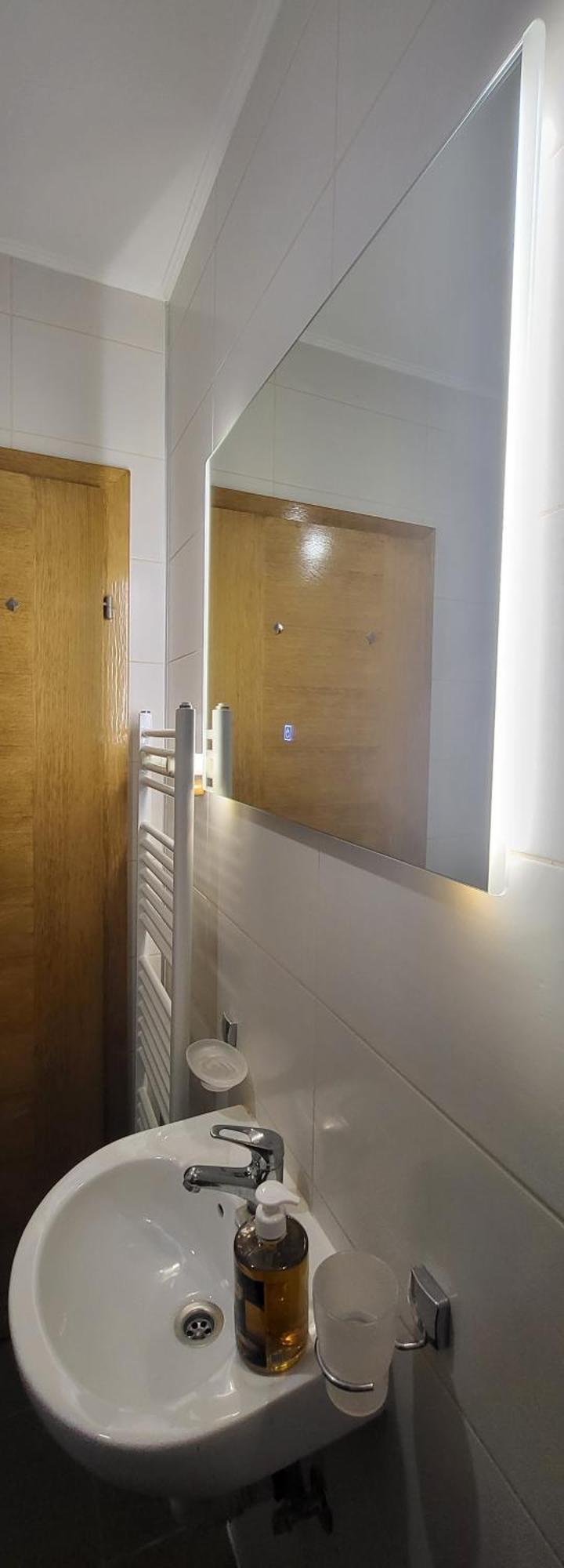 Sleep And Drive Cosy Apartment ซาราเยโว ภายนอก รูปภาพ